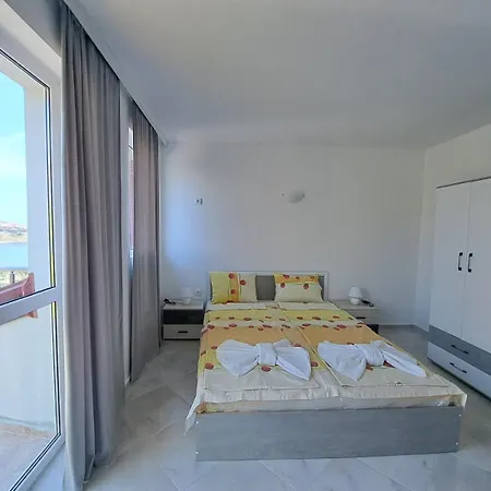 за гости кирови 招待所